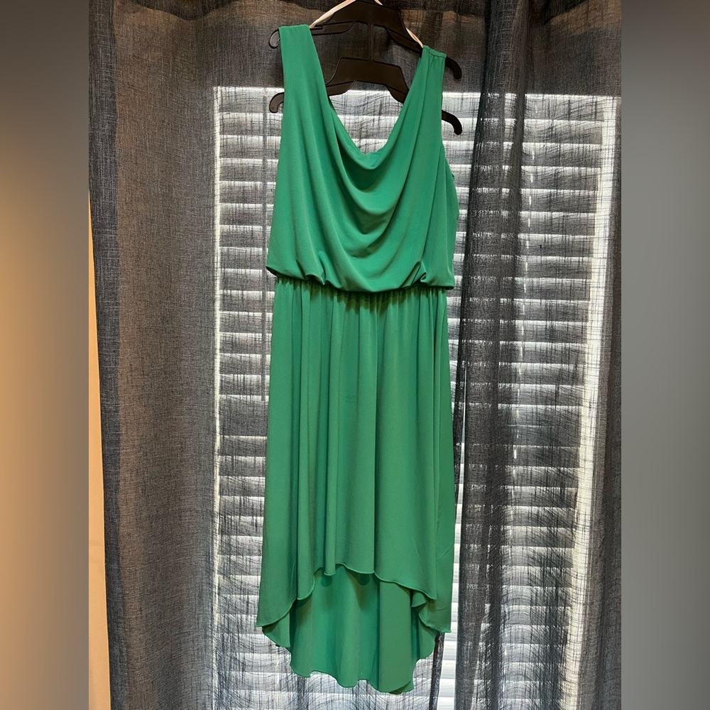 Beautiful green dress.
